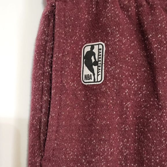 NBA Boys Burgundy Red Jogger Sweatpants Size Large (14/16) EUC 🐈 - Picture 4 of 8